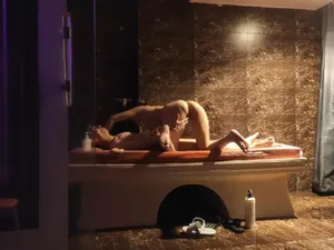 Series em người yêu tàu yêu nghề tự quay clip nuru a-z cho khách p6