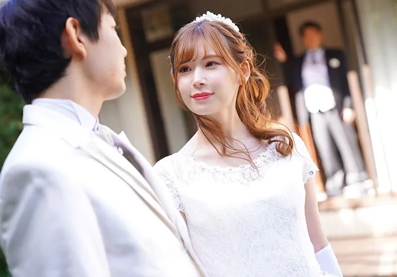 Bố Người chồng xxx bạn gái của con trai ngay sau lễ cưới của con trai
